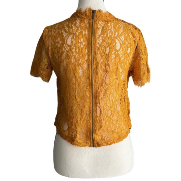 ZARA YELLOW TEXTURED LACE TOP WITH ZIPPER ON THE BACK, SZ. M - Picture 4 of 5